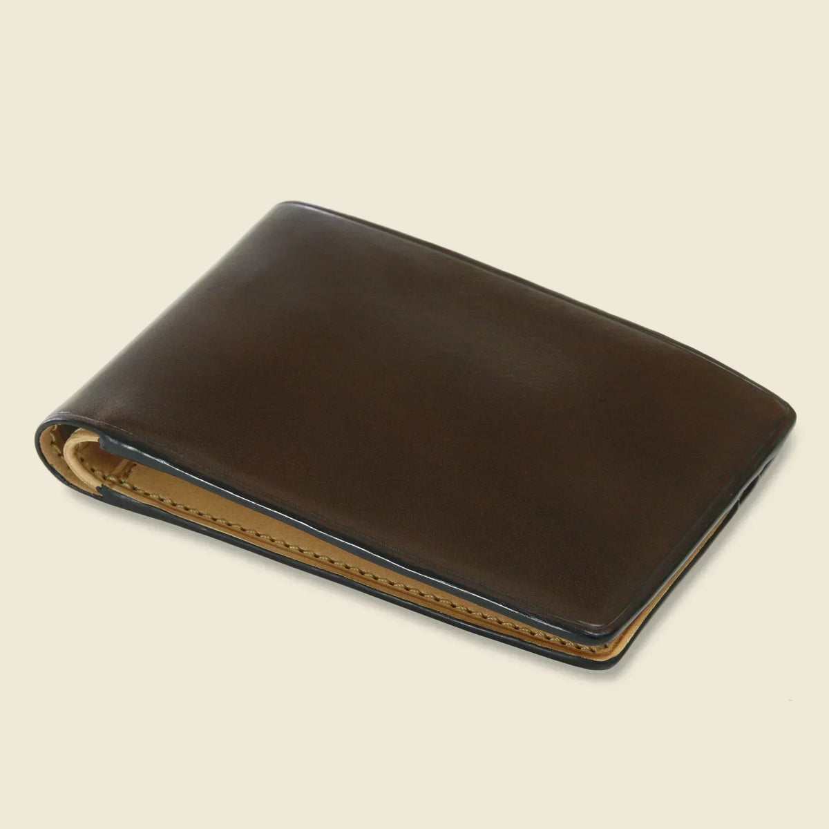 Il Bussetto: The Italian Leather Goods You Can Actually Afford