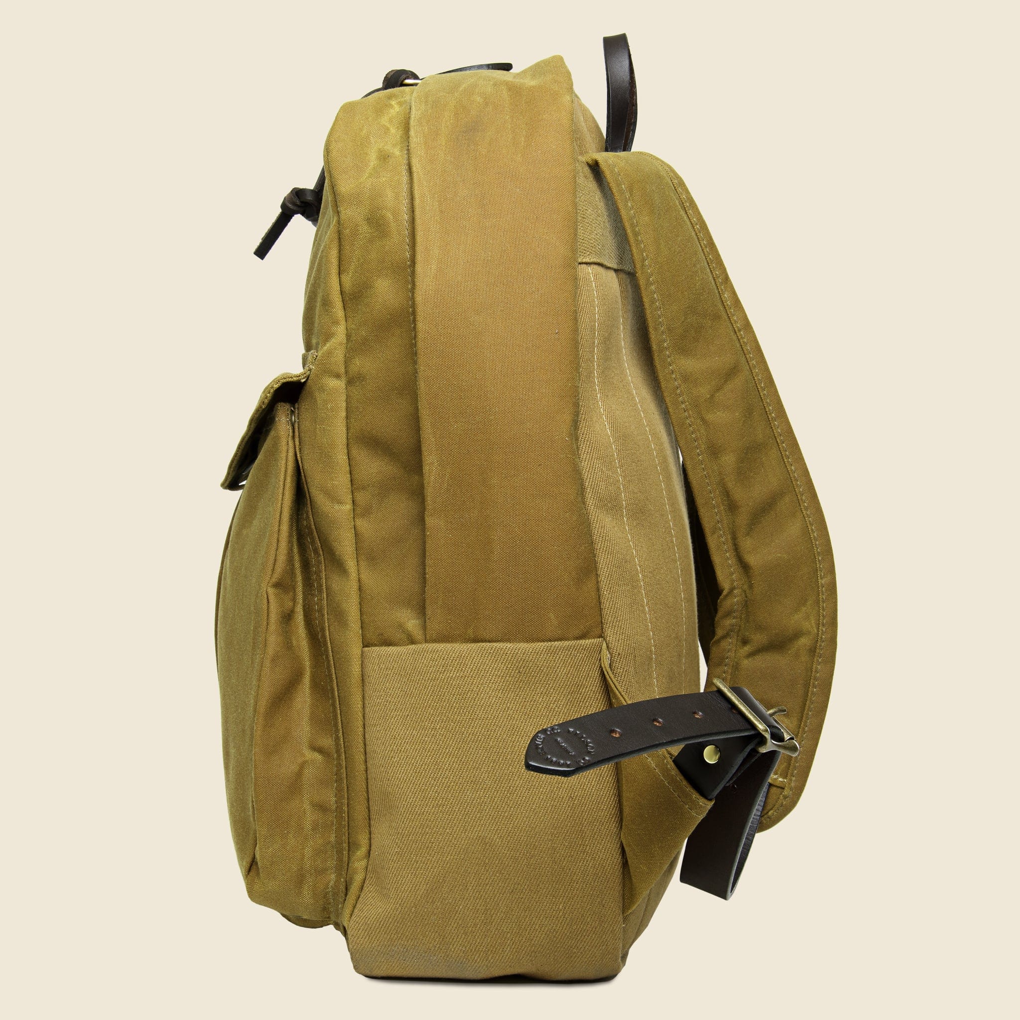 
                          Journeyman Backpack - Tan - Filson - STAG Provisions - Accessories - Bags / Luggage
                        