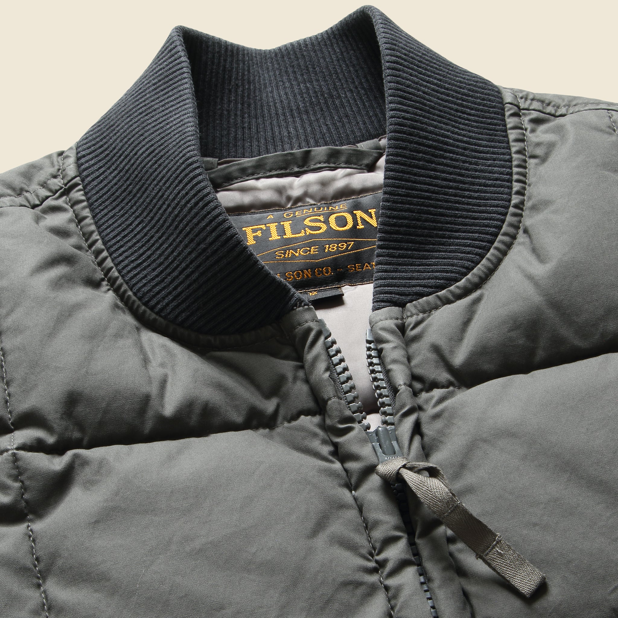 
                          Heritage Cotton Down Vest - Beluga
                        