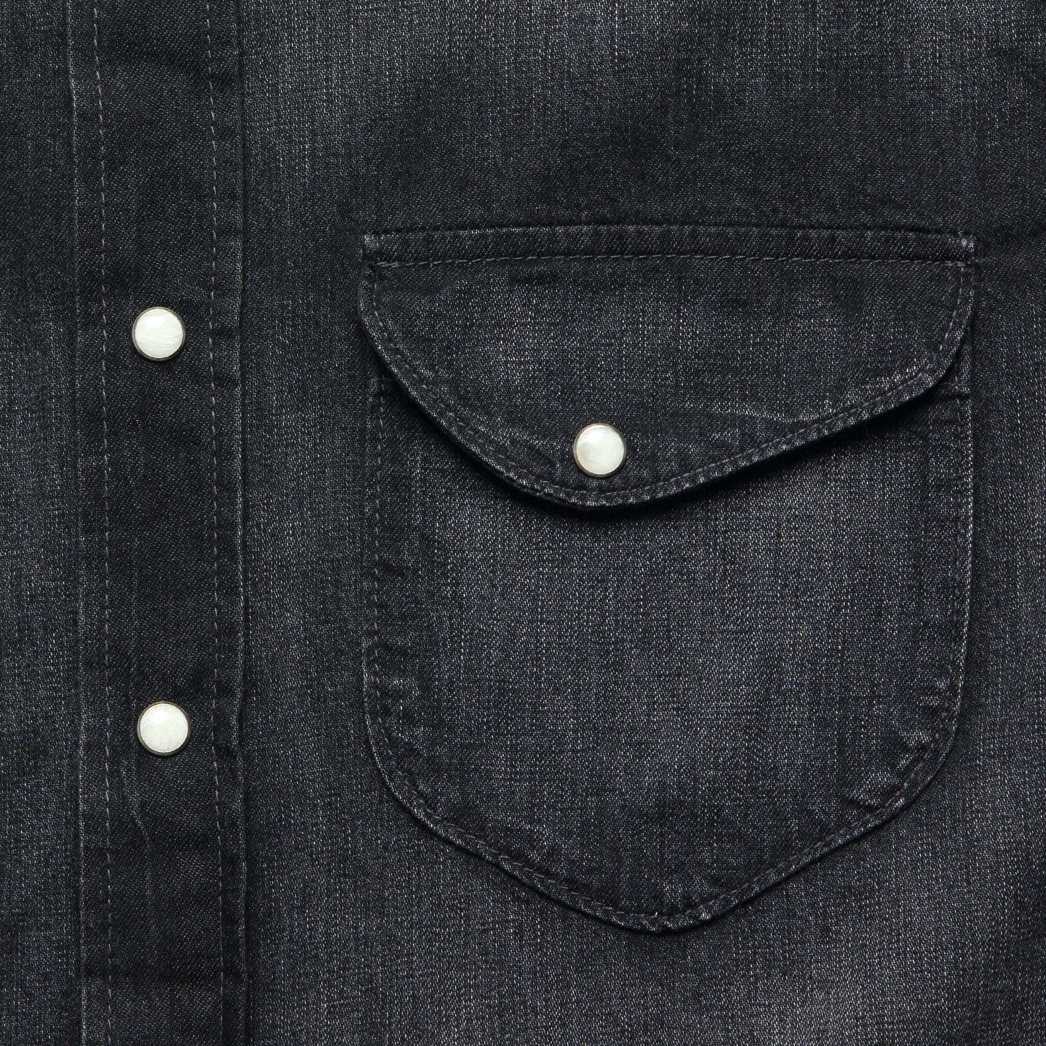 
                          Hayes Pearl Snap - Washed Black
                        