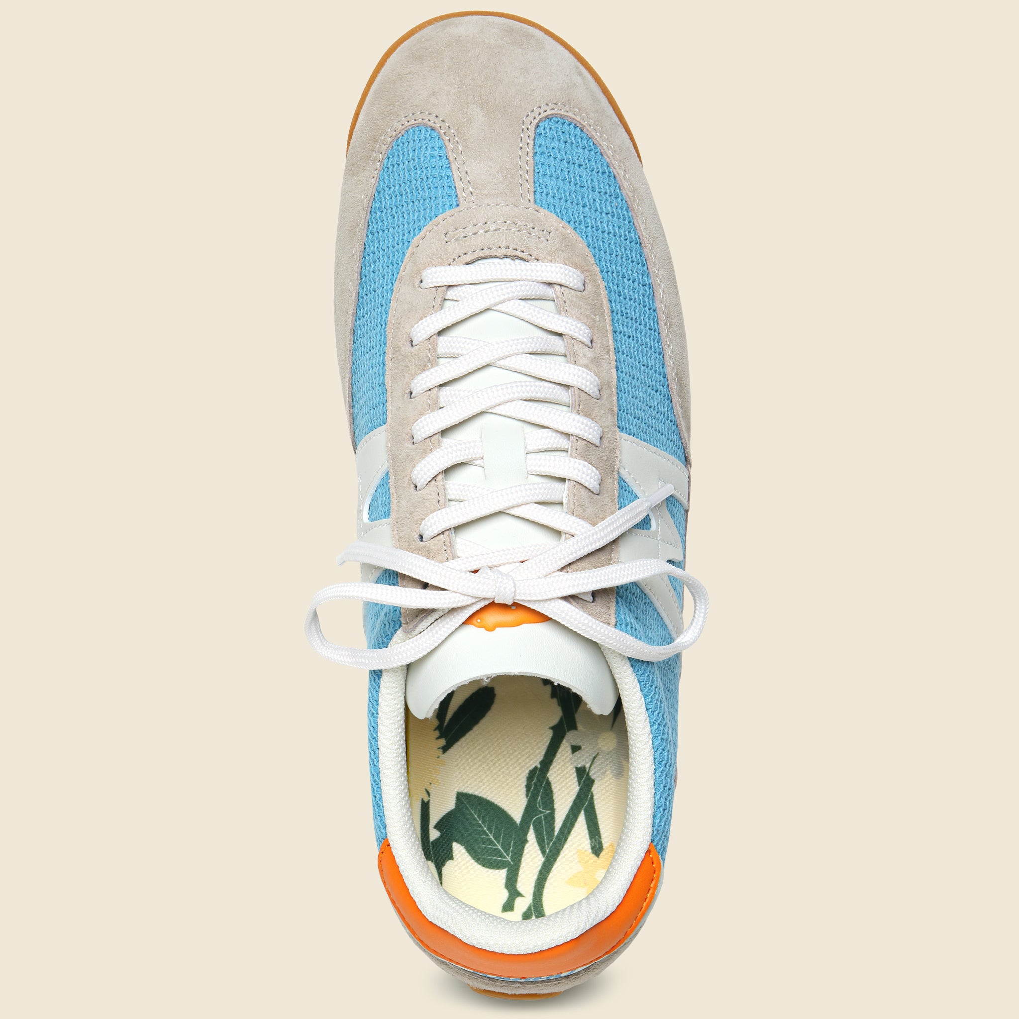 
                          Mestari Sneaker - Silver Lining/Orange Peel - Karhu - STAG Provisions - Shoes - Athletic
                        