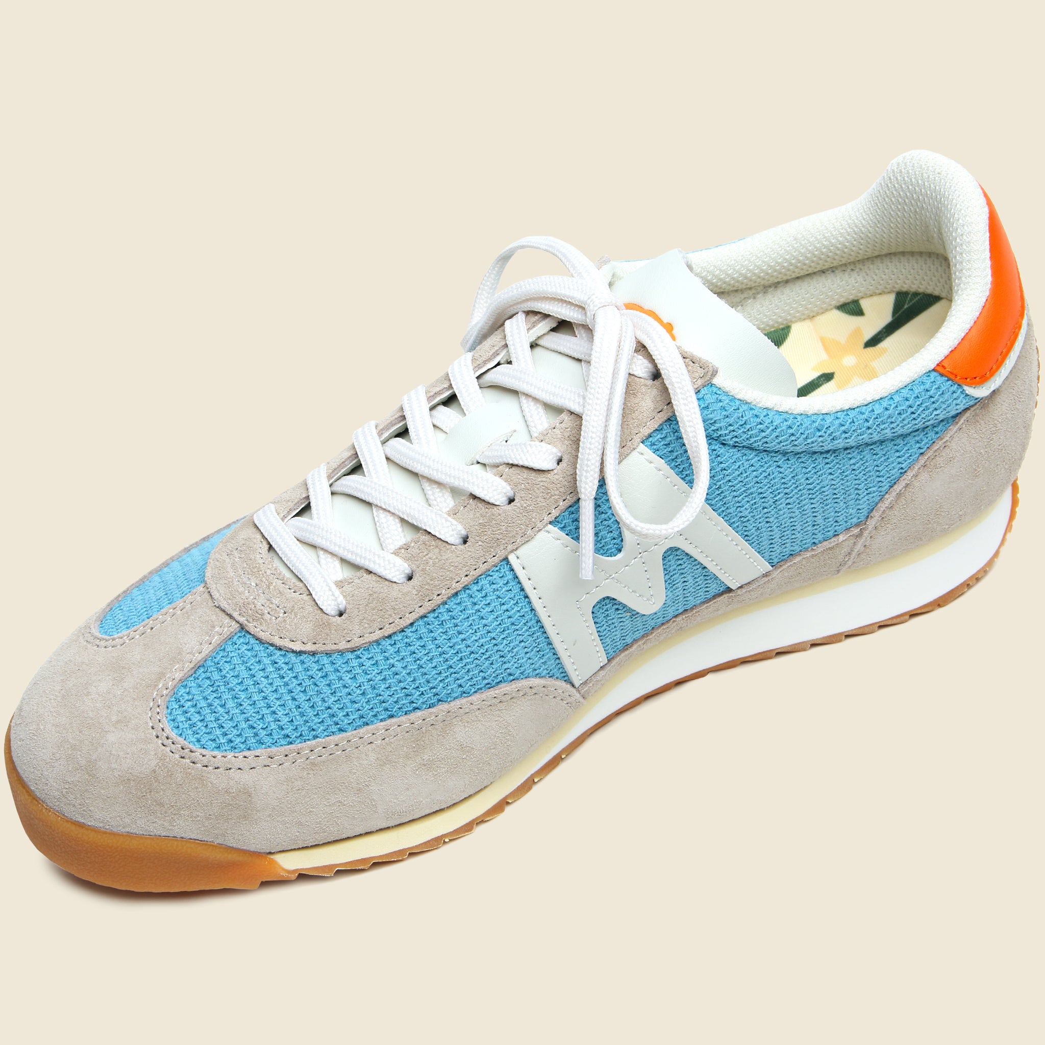 
                          Mestari Sneaker - Silver Lining/Orange Peel - Karhu - STAG Provisions - Shoes - Athletic
                        