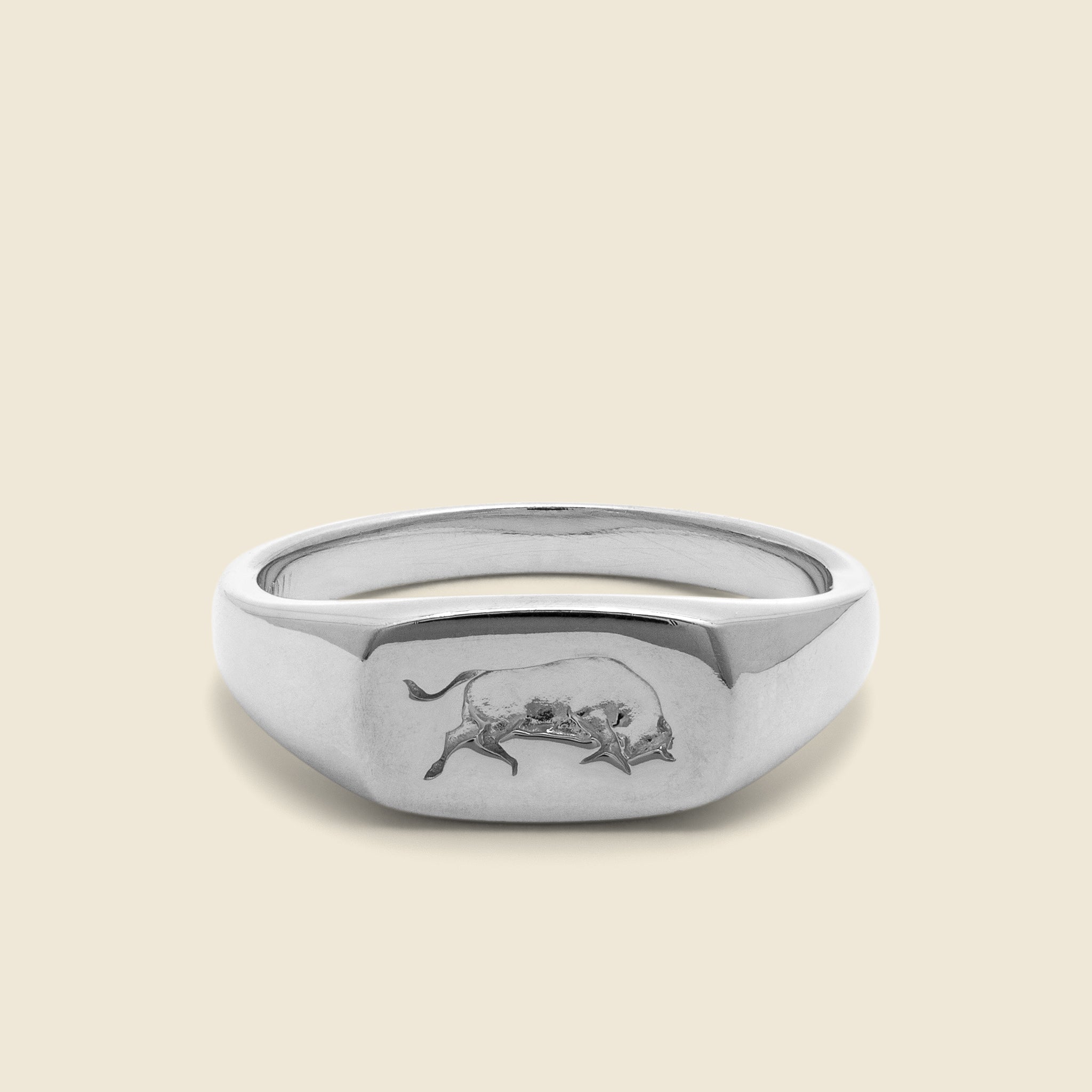 
                          Oxen Ring - Sterling Silver - Miansai - STAG Provisions - Accessories - Rings
                        