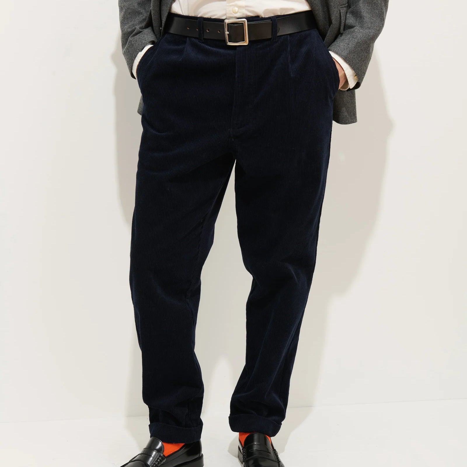 
                          Corduroy Pleated Pant - Navy - Alex Mill - STAG Provisions - Pants - Corduroy
                        
