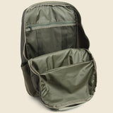 Black Hole Pack 32L - Basin Green - Patagonia - STAG Provisions - Accessories - Bags / Luggage