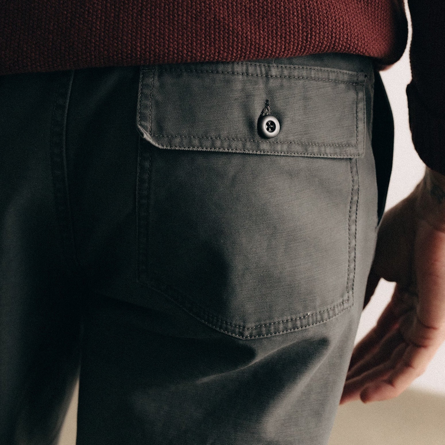 
                          Surplus Pant - Faded Black Sateen - Taylor Stitch - STAG Provisions - Pants - Twill
                        