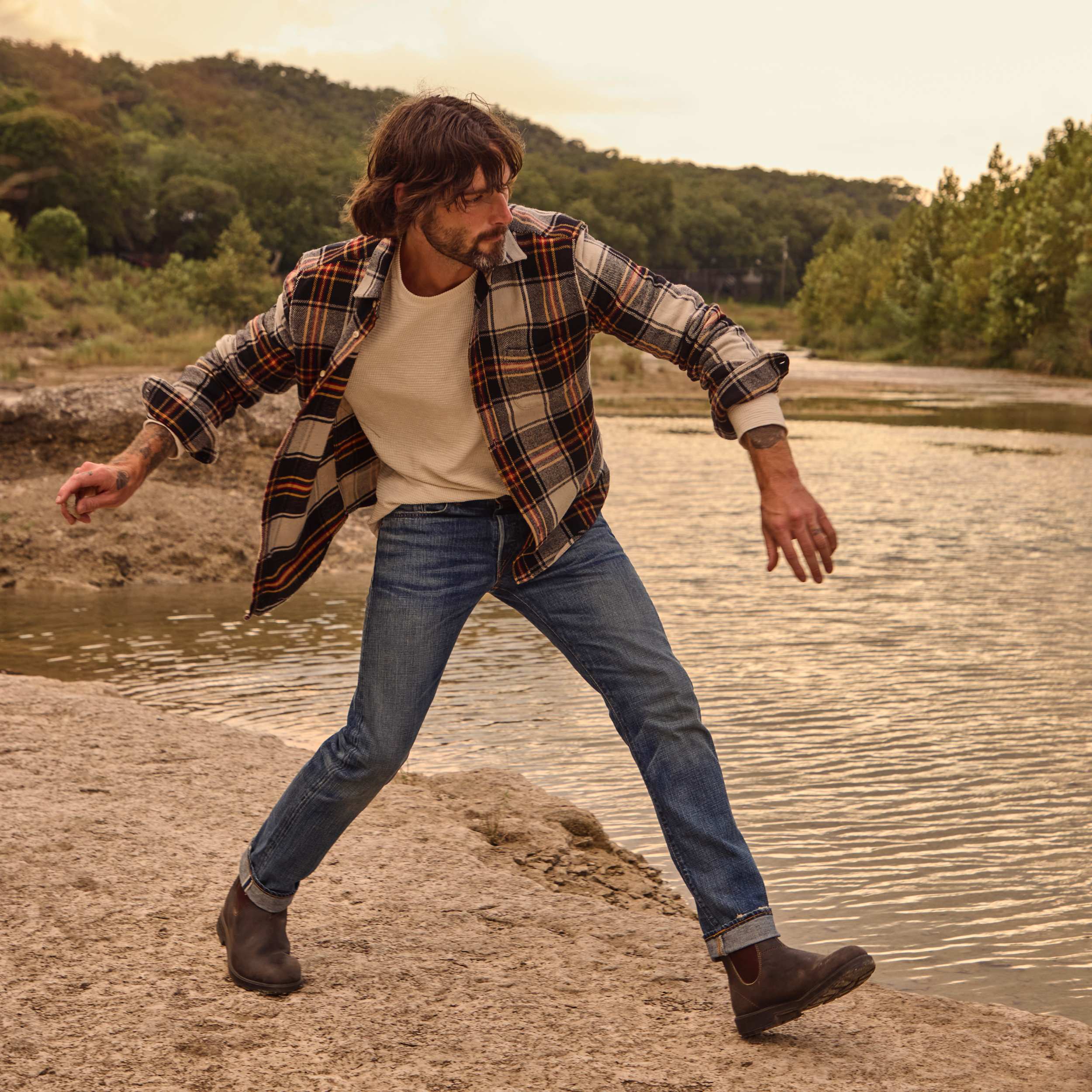 
                          Arc Shirt - Off White - Portuguese Flannel - STAG Provisions - Tops - L/S Woven - Plaid
                        