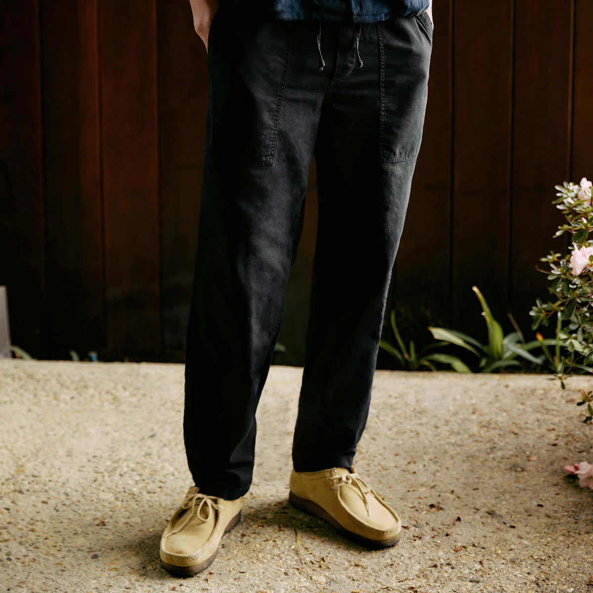 
                          Ventura Chore Pant - Faded Black - Imogene + Willie - STAG Provisions - Pants - Twill
                        