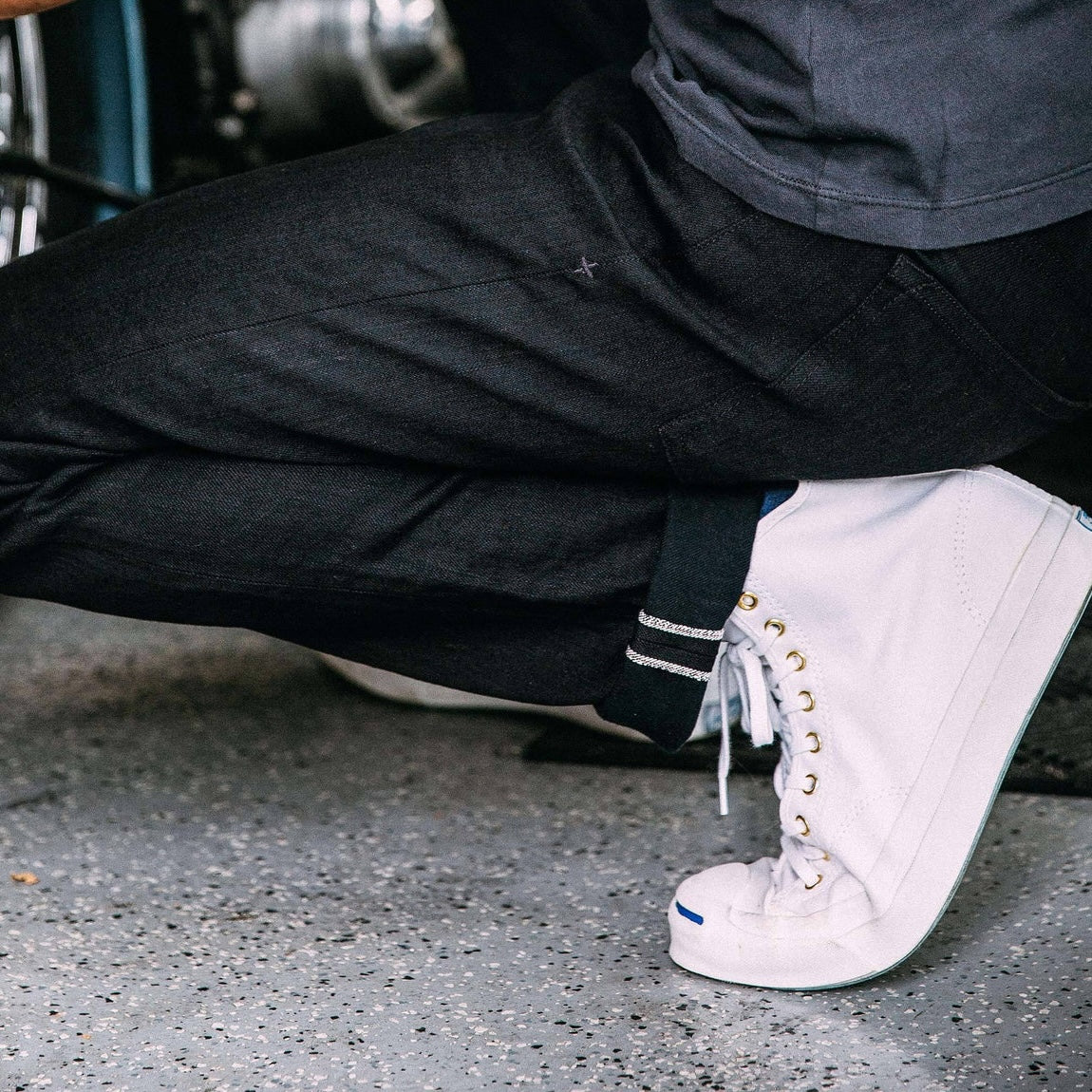 
                          Barton Slim Jean - Black Selvage Rinse - Imogene + Willie - STAG Provisions - Pants - Denim
                        