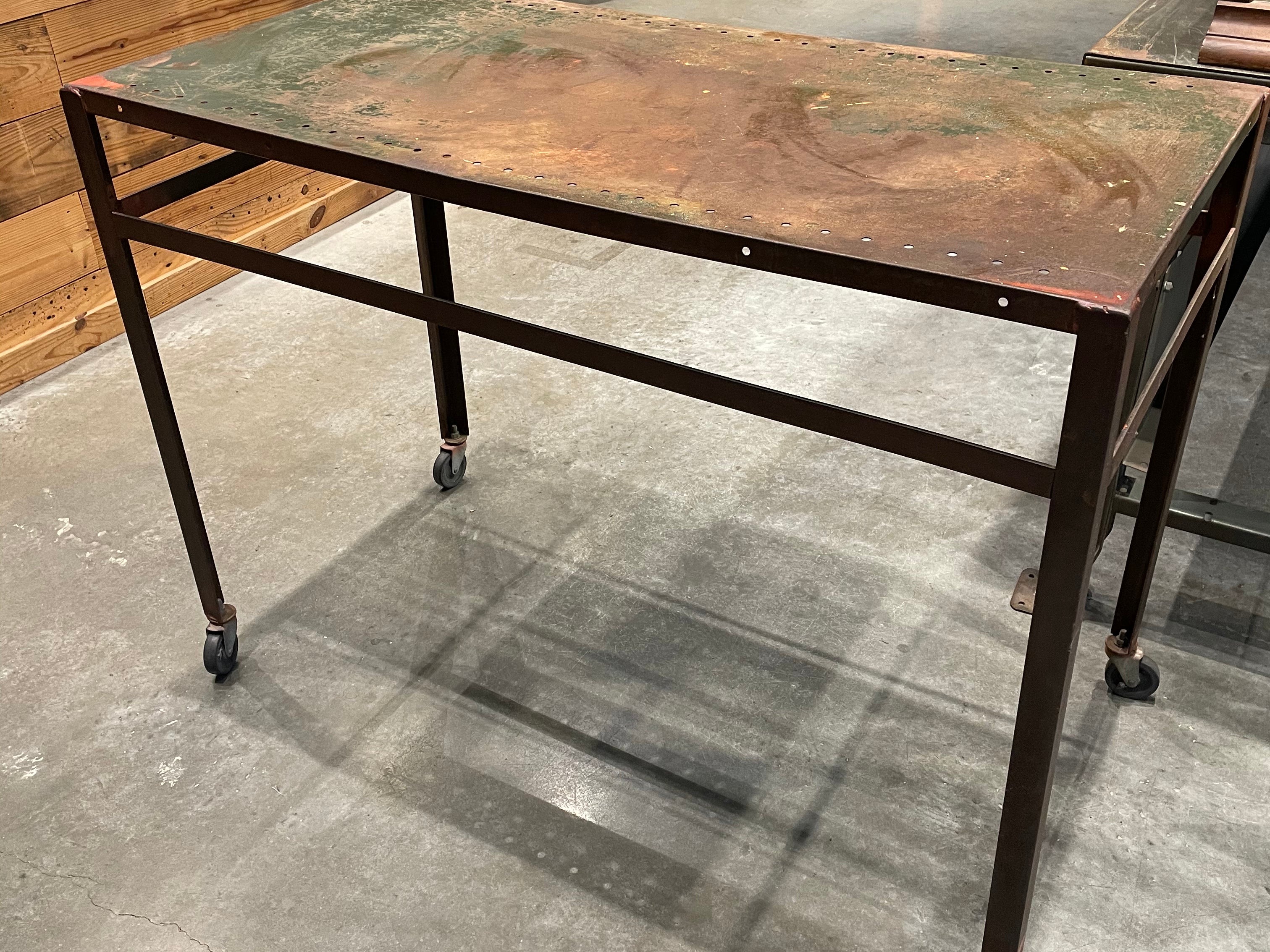 DNS 44 - Industrial Rolling Work Cart - Warehouse Sale - STAG Provisions - Warehouse Sale