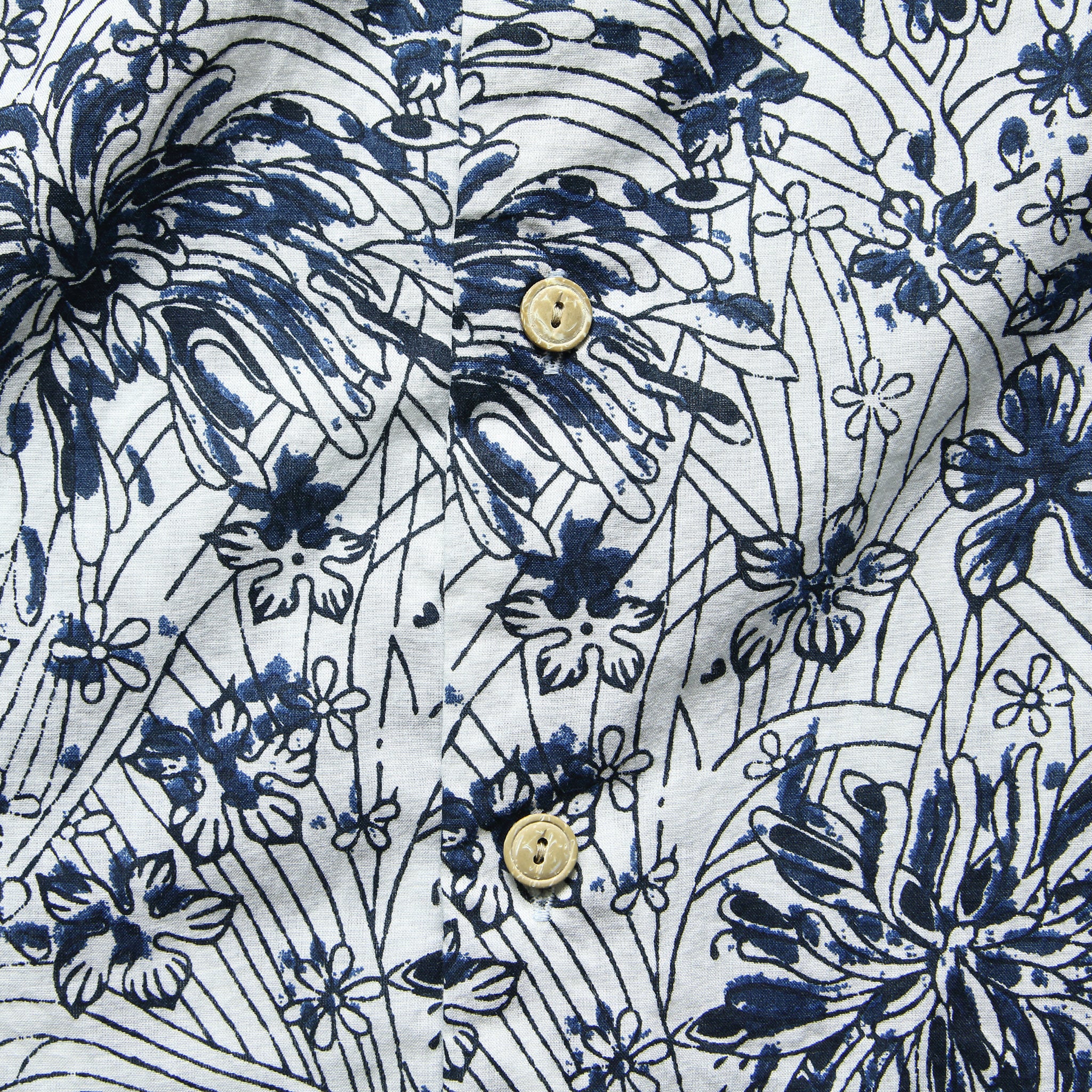 
                          Poppy Coast Shirt - Navy/White - Faherty - STAG Provisions - Tops - S/S Woven - Floral
                        