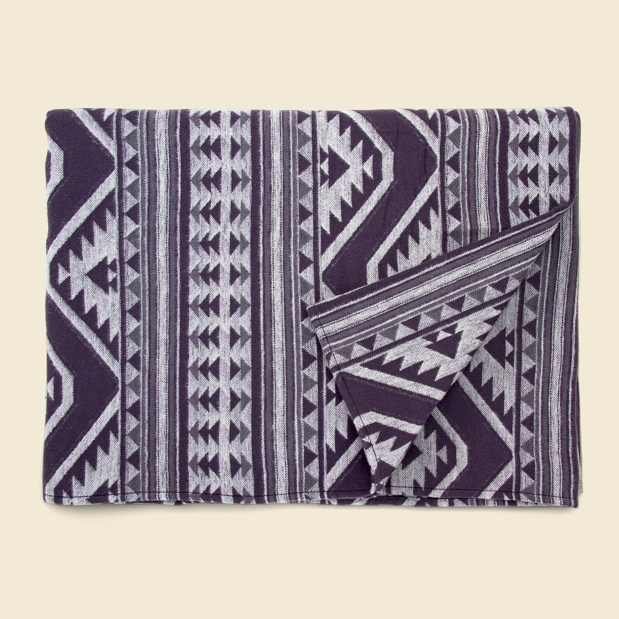 
                          Adirondack Blanket - Midnight Glacier - Faherty - STAG Provisions - Gift - Blankets
                        