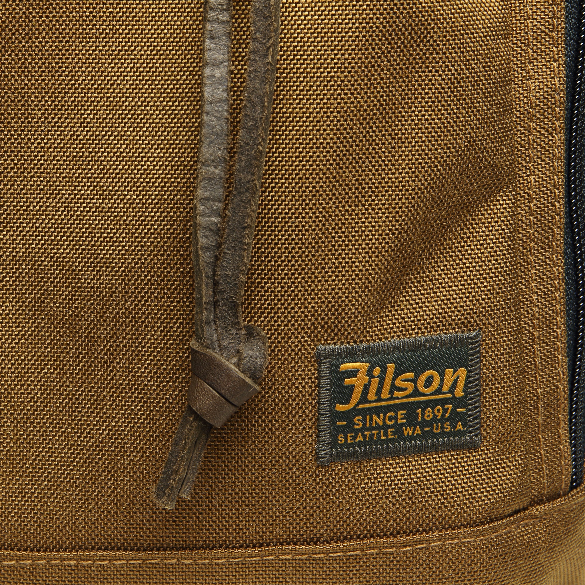 
                          Dryden Briefcase - Whiskey - Filson - STAG Provisions - Accessories - Bags / Luggage
                        