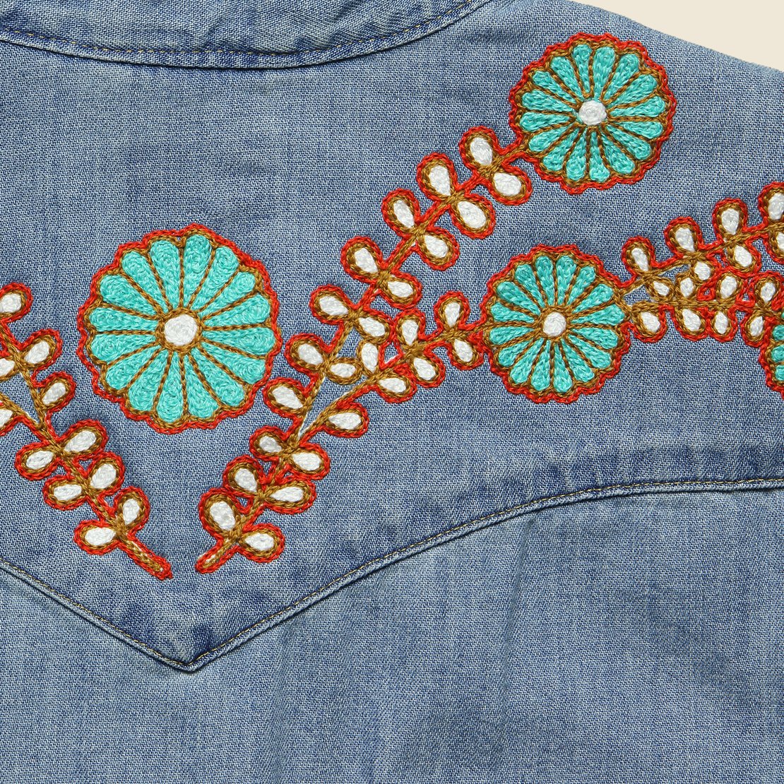 
                          Levi's Barstow Western - Teal/Orange/White Flowers - Fort Lonesome - STAG Provisions - Tops - L/S Woven - Other Pattern
                        