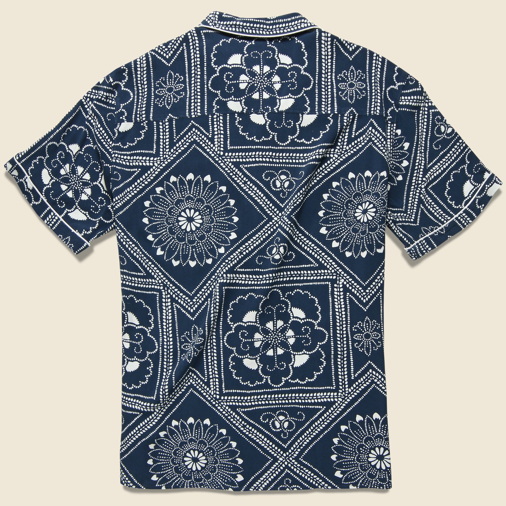 
                          Pajama Shirt - Bandana Blues - Levis Made &amp; Crafted - STAG Provisions - Tops - S/S Woven - Floral
                        