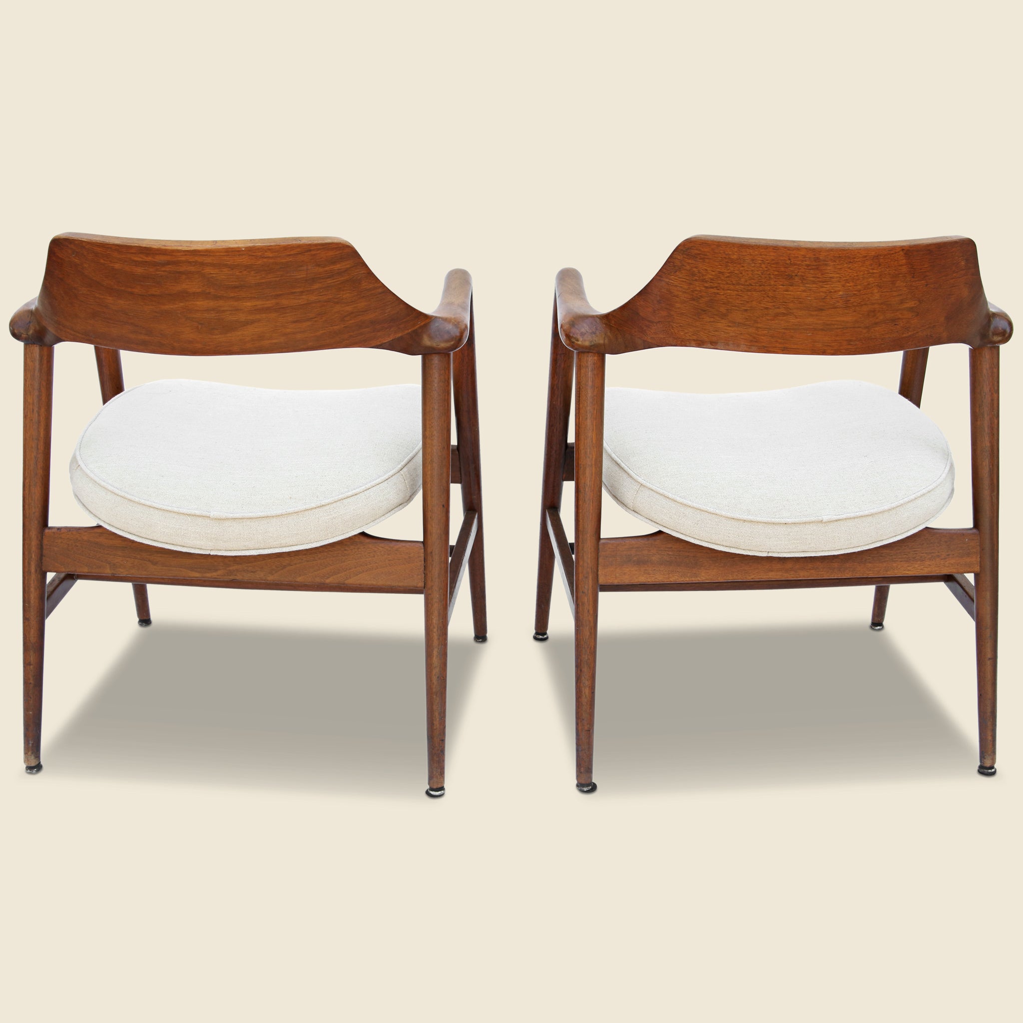 
                          Genuine Gunlocke Chairs - Vintage - STAG Provisions - One &amp; Done - Furniture
                        